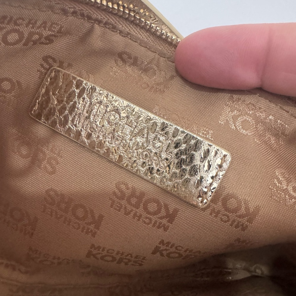 Michael Kors‎ Metallic Gold Wristlet - Picture 8 of 8